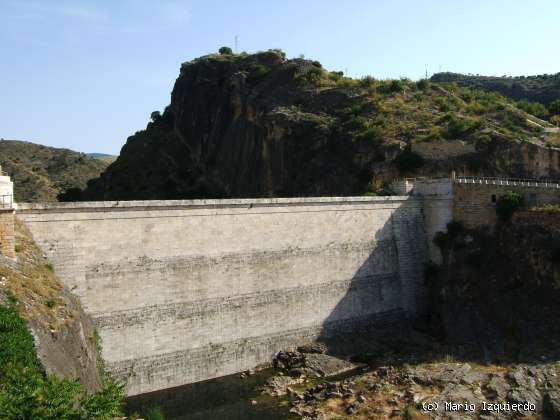 Patones: Muro de la Presa del Pontón de la Oliva